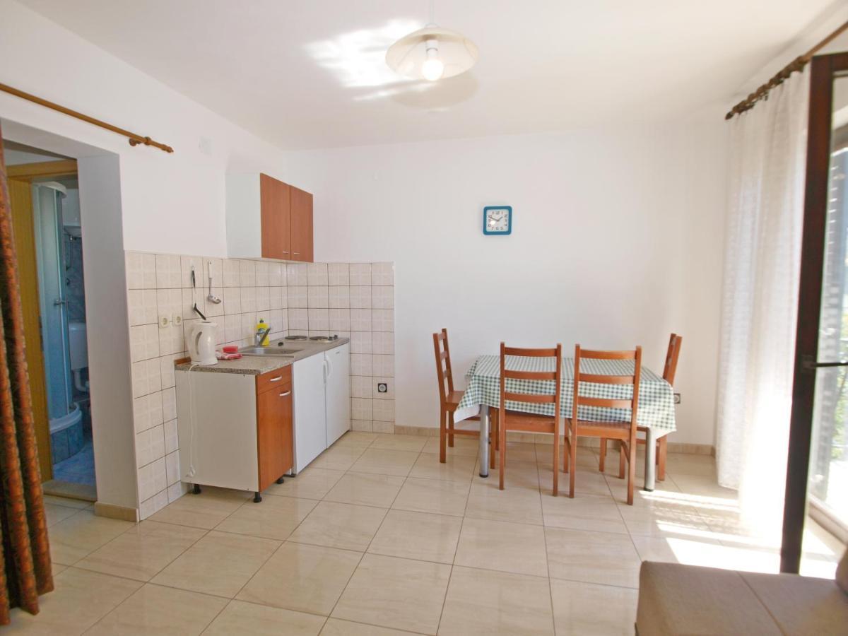 Apartmani Korljan กราดัซ ภายนอก รูปภาพ