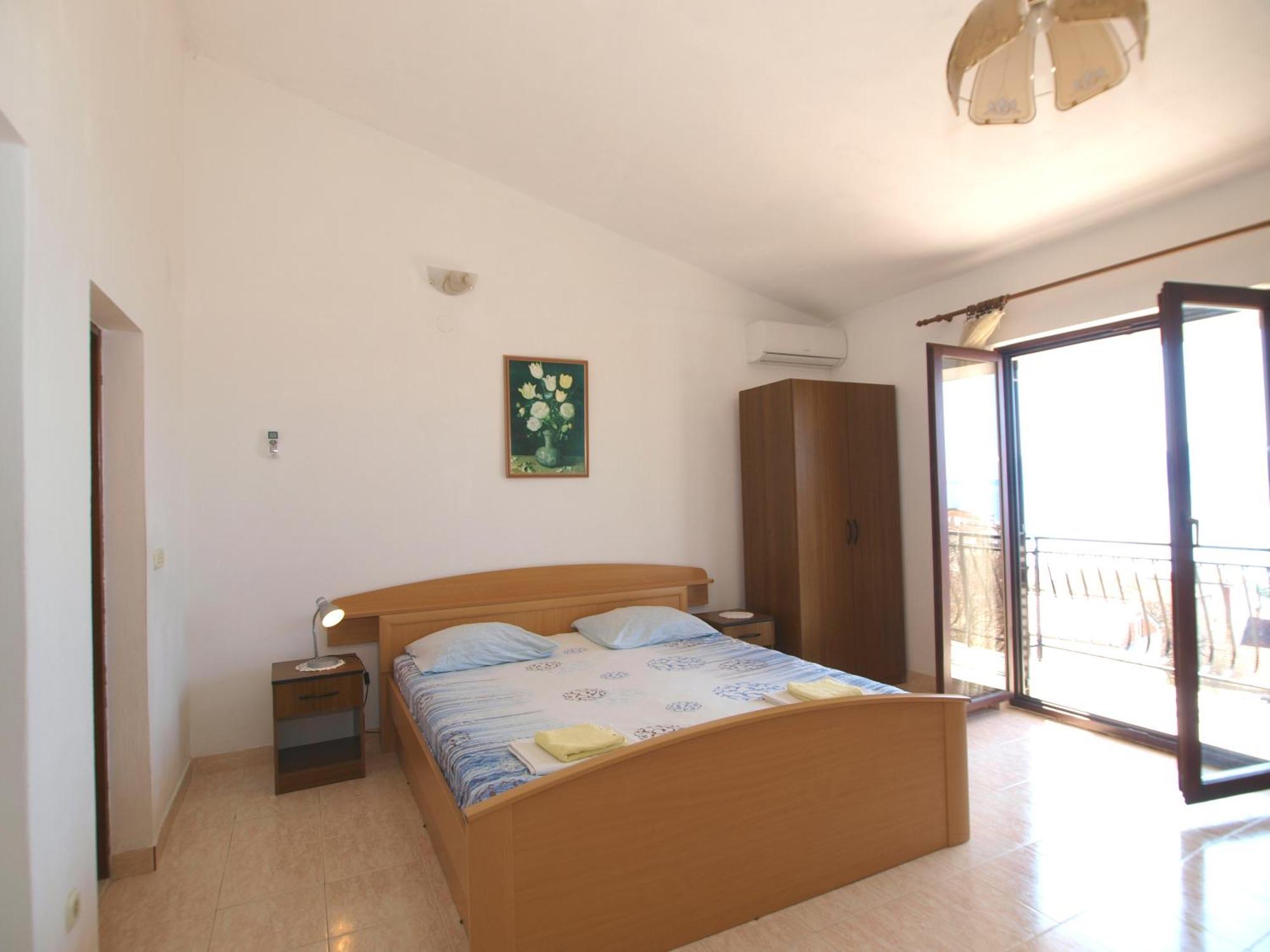 Apartmani Korljan กราดัซ ภายนอก รูปภาพ